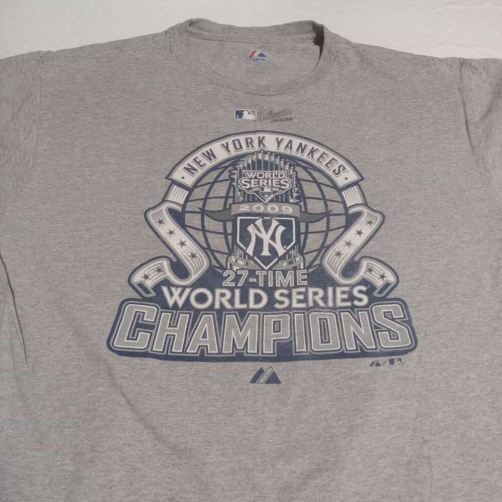 Majestic MLB Men's New York Yankees World Series Champions T Shirt XL